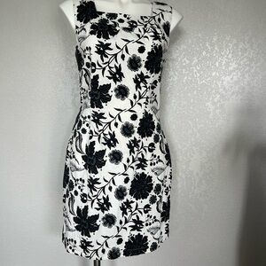 Vintage square neck Floral Black and White Dress lightweight cotton large